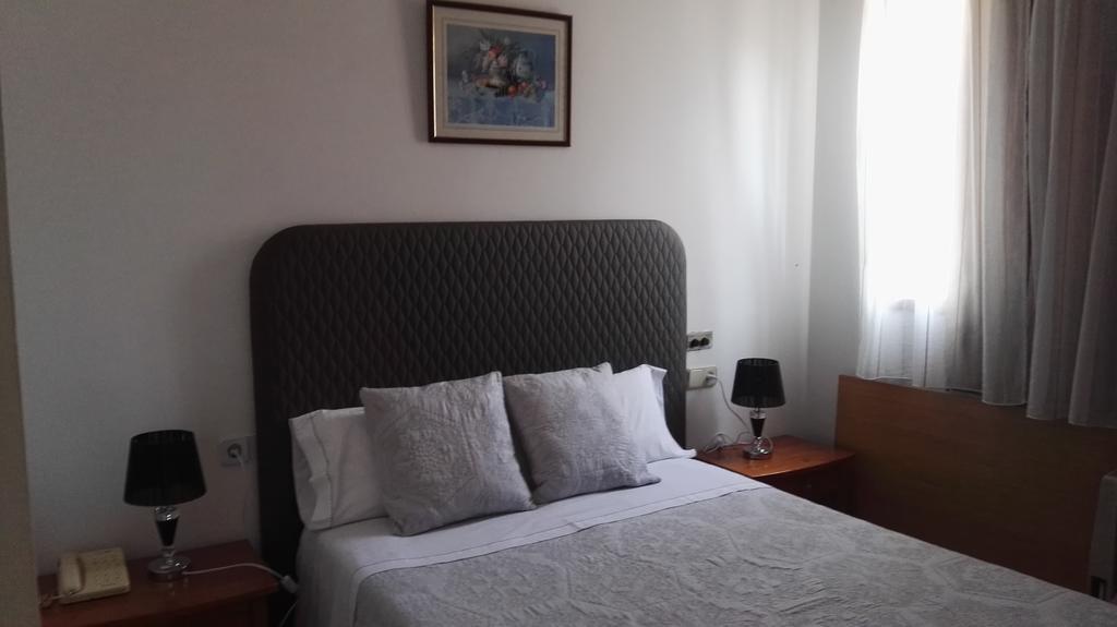 Hostal Continental Affittacamere *